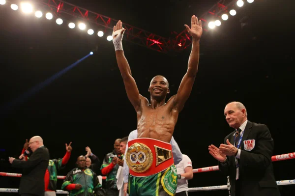 Zolani Tete, ex-campeão mundial de boxe, é executado na África do Sul - destaque galeria Zolani Tete, ex-campeão mundial de boxe, é executado na África do Sul - destaque galeria