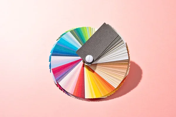 cores pantone