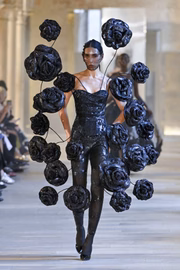 Versão com rosas pretas