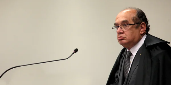 TSE deve esperar processo de Dilma para avaliar situação de Temer