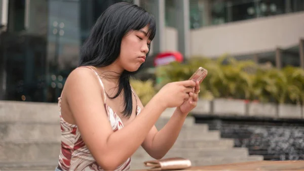 Ghosting: o que faz cada signo sumir da vida do crush sem explicação