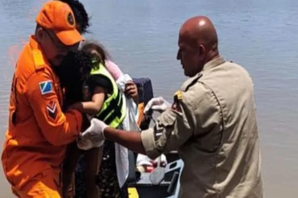 Imagem colorida,Criança de 2 anos é reanimada após ser encontrada em rio de Corumbá- Metrópoles