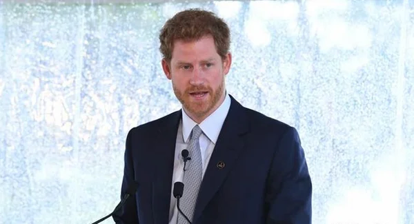 “Ninguém na família real que ser rei”, diz príncipe Harry