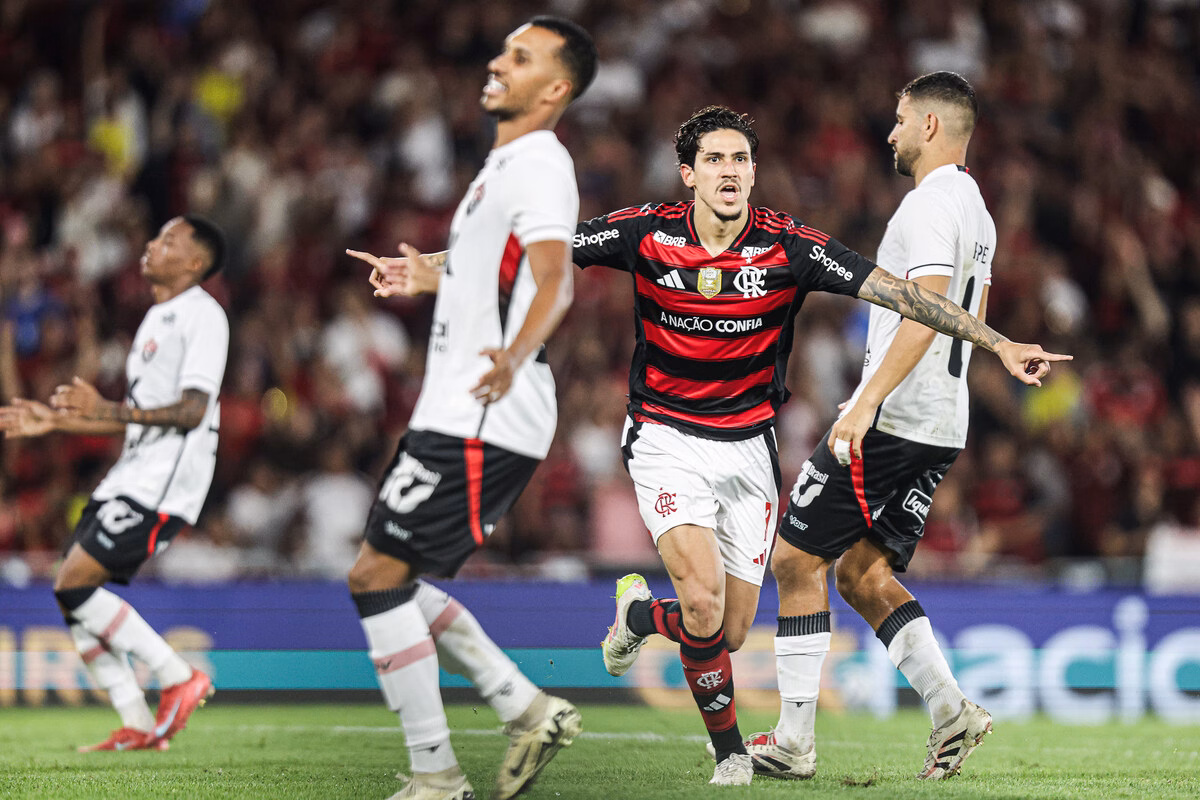 54745072421_564afe7b95_k Flamengo alcança maior goleada do Brasileirão em 2025. Confira