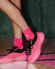 Sophie Cunningham e Adidas lançaram uma collab em julho de 2026 Sophie Cunningham e Adidas lançaram uma collab em julho de 2026