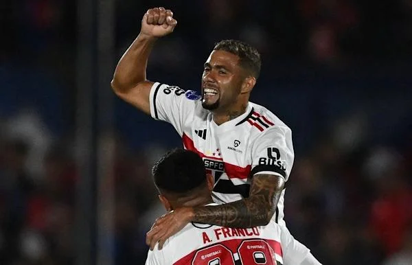 Sul-Americana: São Paulo agradece noite de trapalhadas dos argentinos