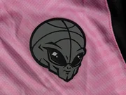 Spooky, o Alienígena, é o mascote do Caixa Brasília Basquete Spooky, o Alienígena, é o mascote do Caixa Brasília Basquete