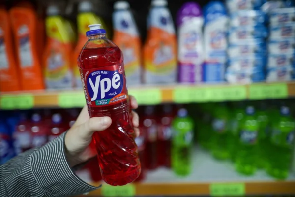 Mercados do DF adotam protocolos após suspensão de produtos Ypê