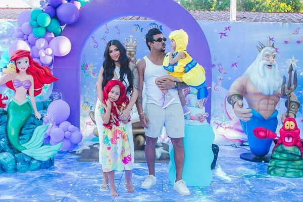 Xamã se reúne com a ex em festa da filha após briga na Justiça