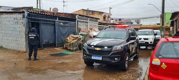 Polícia prende dupla envolvida com furtos de cabos de cobre no DF
