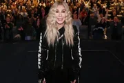 Cher entra com tutela na Justiça para administrar finanças do filho