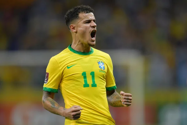 Coutinho recupera espaço na Seleção e volta a ser nome forte para Copa