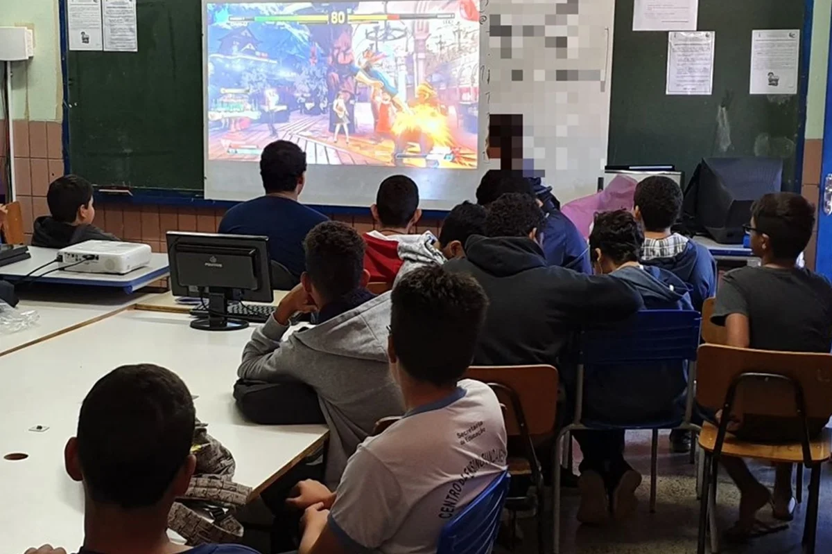 Projeto GeekFit, que introduz elementos da cultura geek e gamer dentro das escolas do DF Projeto GeekFit, que introduz elementos da cultura geek e gamer dentro das escolas do DF