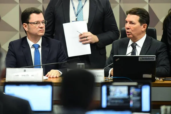 foto colorida de Anderson Torres na CPI do 8/1 - Metrópoles