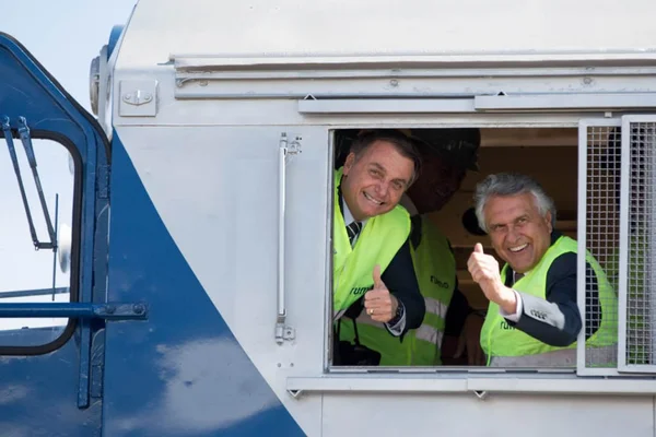 O presidente Jair Bolsonaro e Ronaldo Caiado, governador de Goiás