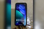 Um celular e um computador foram apreendidos durante a ação Um celular e um computador foram apreendidos durante a ação