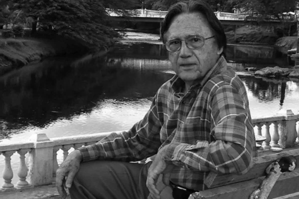 O arquiteto Carlos Alberto Cerqueira Lemos - Metrópoles