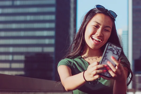 5 perfis com filtros incríveis para usar nos Stories do Instagram