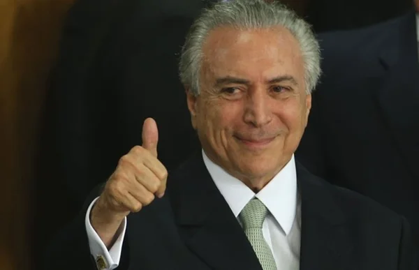 Políticos e empresários articulam “#VoltaTemer” no WhatsApp