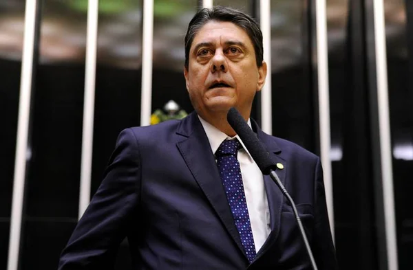 Lula não viu disposição do PCdoB e PSB para aliança, diz Wadih Damous