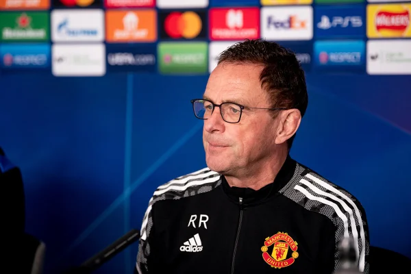 Ralf Rangnick prepara United para batalha em Madri: “Atmosfera hostil”