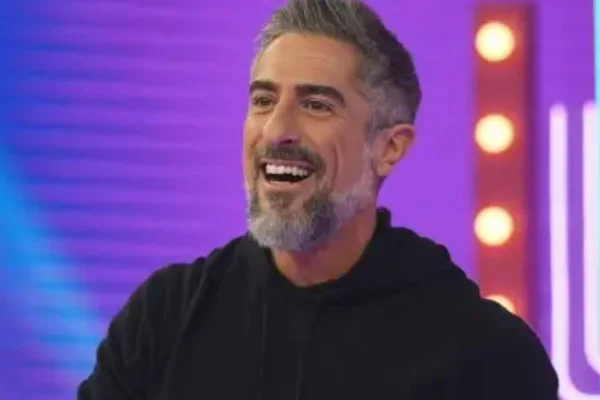 Marcos Mion reage após ser citado por vilã em Quem Ama Cuida: “Chocante” - destaque galeria