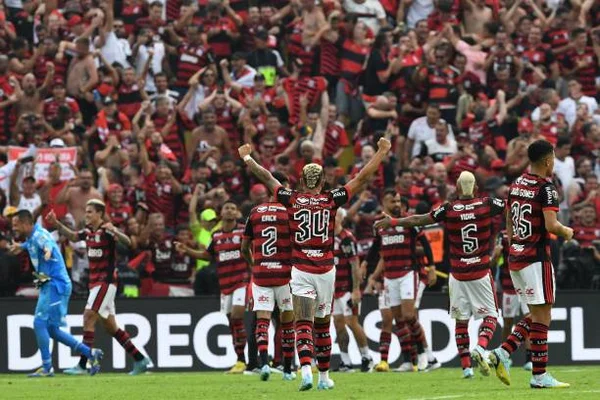 Só 4 times têm média de público superior a 40 mil. Conheça o top 20