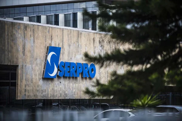 Serpro se pronuncia após servidor ser acusado de vazamento na Receita