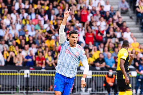Cristiano Ronaldo x Messi: português é o que mais lucra no Instagram