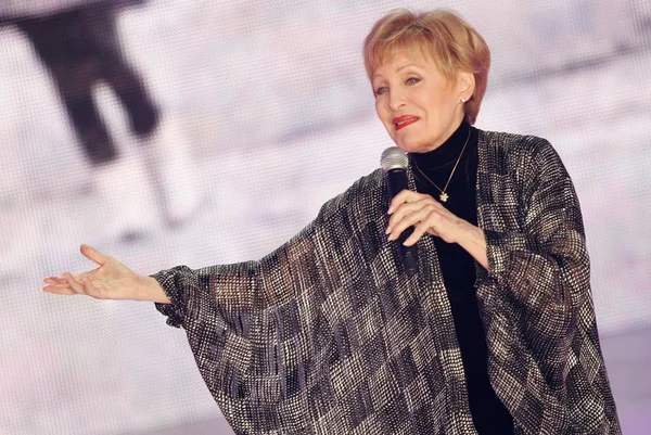 Cantora francesa Nicole Croisille morre aos 88 anos