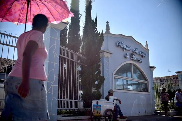 Atirador de Paracatu tem alta e é levado para presídio em Minas