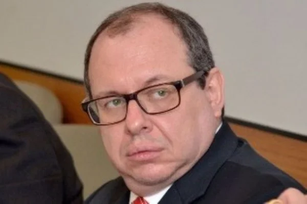 PROCURADOR DE JUSTIÇA MÁRCIO CHRISTINO CITA PORSCHE DE JUIZ E LAMENTA PERTENCER A CLASSE SOCIAL INFERIOR À DA MAGISTRATURA - METRÓPOLES