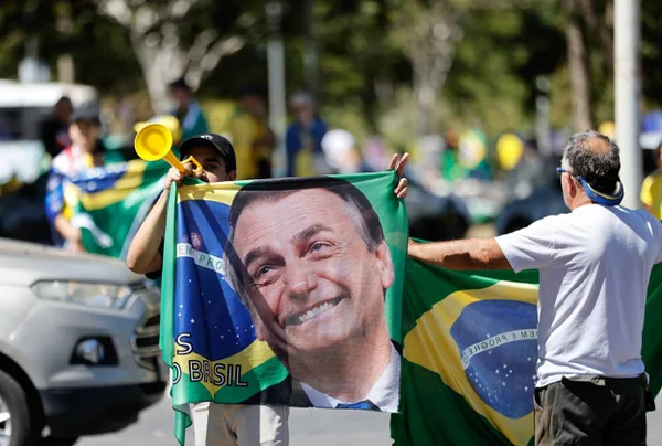 Quem trai quem? A briga pelo poder em um futuro sem Bolsonaro