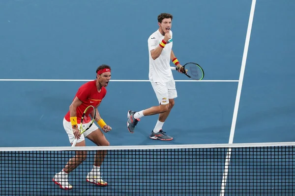 Nadal e Djokovic levam Espanha e Sérvia às semifinais da ATP Cup