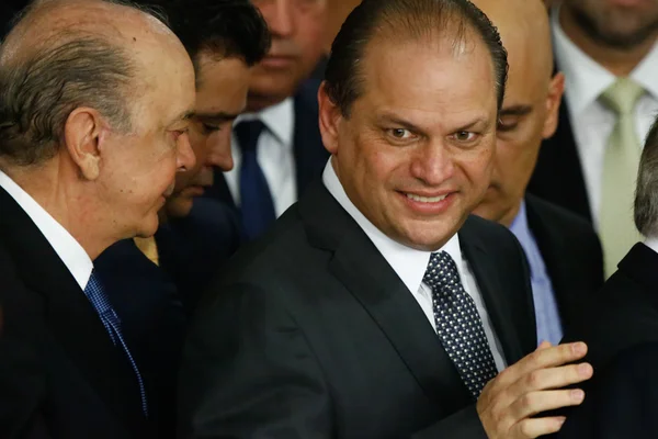 Ministro Ricardo Barros pede exoneração do cargo nesta terça-feira