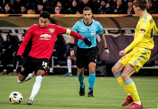 Manchester United vacila e leva virada do Astana na Liga Europa