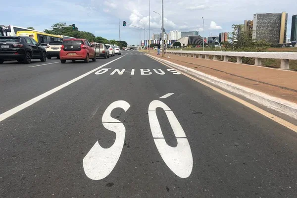 Faixas exclusivas do Eixo Monumental entram em vigor a partir desta quarta-feira