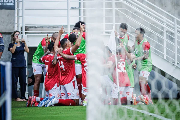 Jogadores do América de Natal comemoram gol contra Horizonte pelo Brasileirão Série D Will Bank