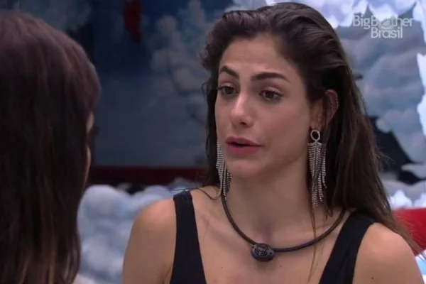 BBB20. Mari Gonzalez detona Rafa Kalimann em papo com Boca Rosa