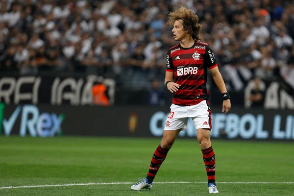 Imagem colorida de David Luiz