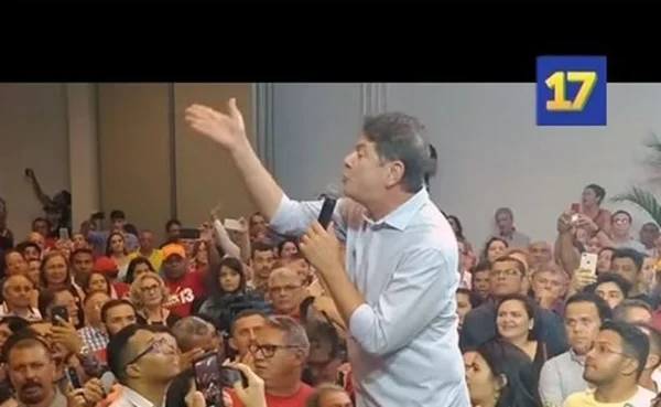 Bolsonaro usa vídeo de Cid Gomes contra PT em programa eleitoral