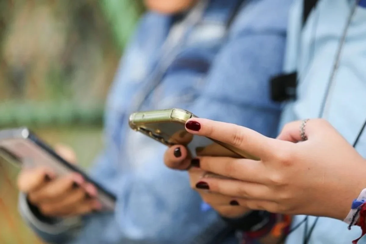 Cliente receberá em dobro valor de celular não entregue por empresa Cliente receberá em dobro valor de celular não entregue por empresa