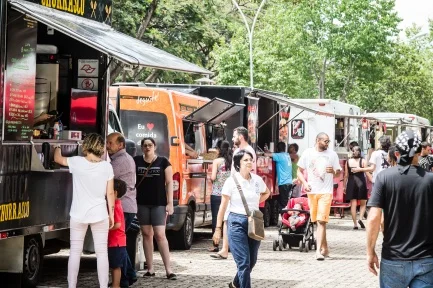 Evento reúne 28 food trucks no Parque da Cidade durante quatro dias