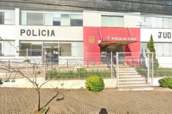 Imagem colorida do 3° DP de Piracicaba - Metrópoles