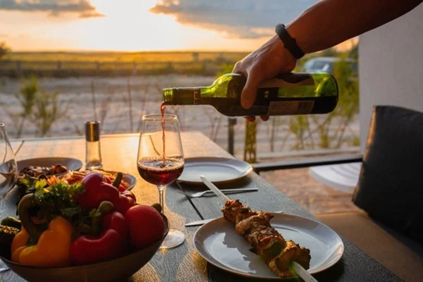 Sunset privilegiado: 8 espaços gastronômicos para ver o pôr do sol