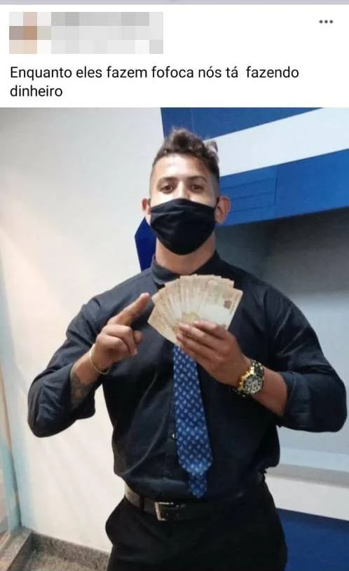 Áudio: dono de loja na Torre de TV diz que dívida de R$ 100 mil com clientes é irrisória - destaque galeria Áudio: dono de loja na Torre de TV diz que dívida de R$ 100 mil com clientes é irrisória - destaque galeria