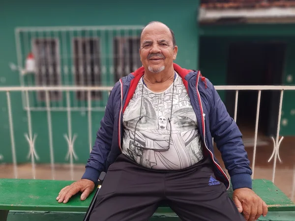 Silvio de Souza morou em hospital por 17 anos e foi criado por enfermeiras