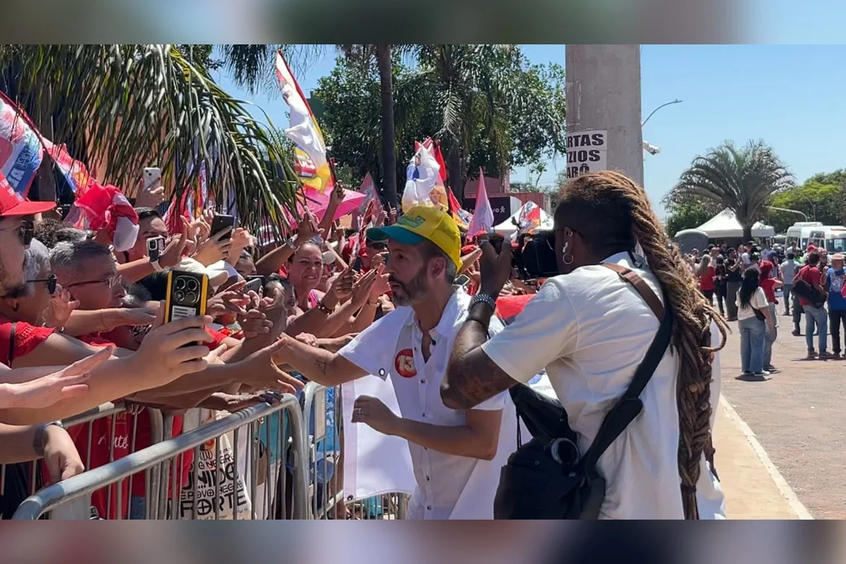 Leandro Grass participará do ato ao lado de Lula Leandro Grass participará do ato ao lado de Lula