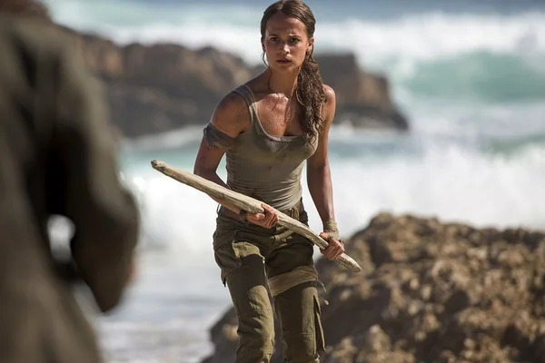 Alicia Vikander, do novo “Tomb Raider”, estará na Comic Con Experience