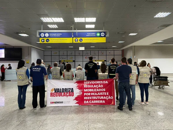 Agências reguladoras param nesta quinta. Veja imagens dos atos - destaque galeria Agências reguladoras param nesta quinta. Veja imagens dos atos - destaque galeria